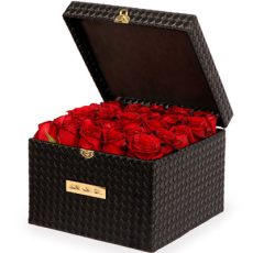 باکس گل رز هلندی مشکی بزرگ
