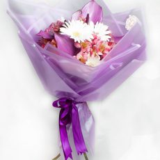 دسته گل بنفش