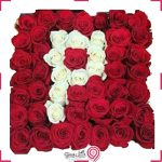 باکس گل حرف P رونیکا