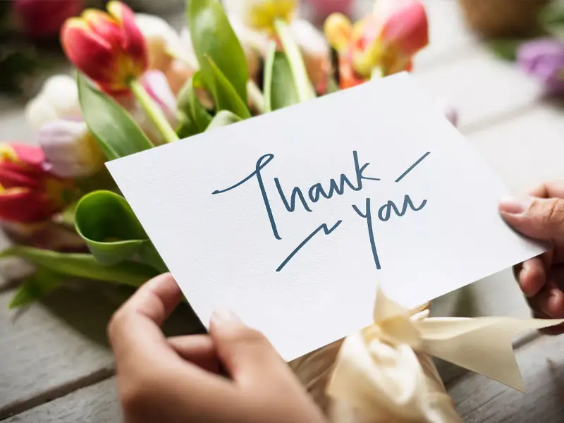 گل برای تشکر و قدردانی