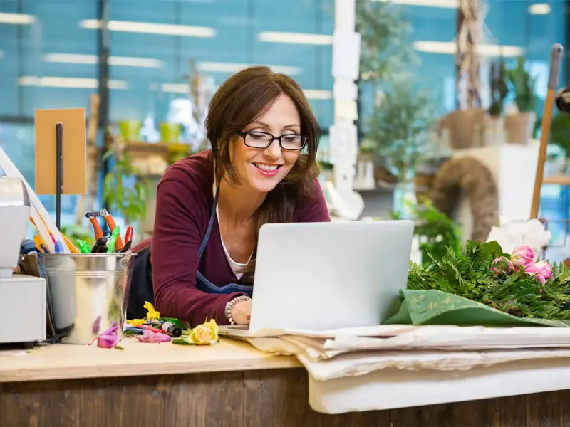 سفارش آنلاین گل روز پزشک